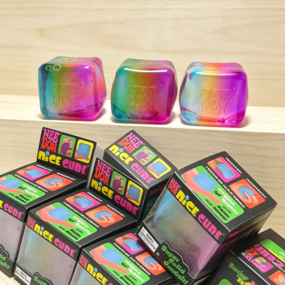 NEEDOH レインボーキューブ スクイッシー おもちゃ ス - Fidget Cube Original のレビューと価格